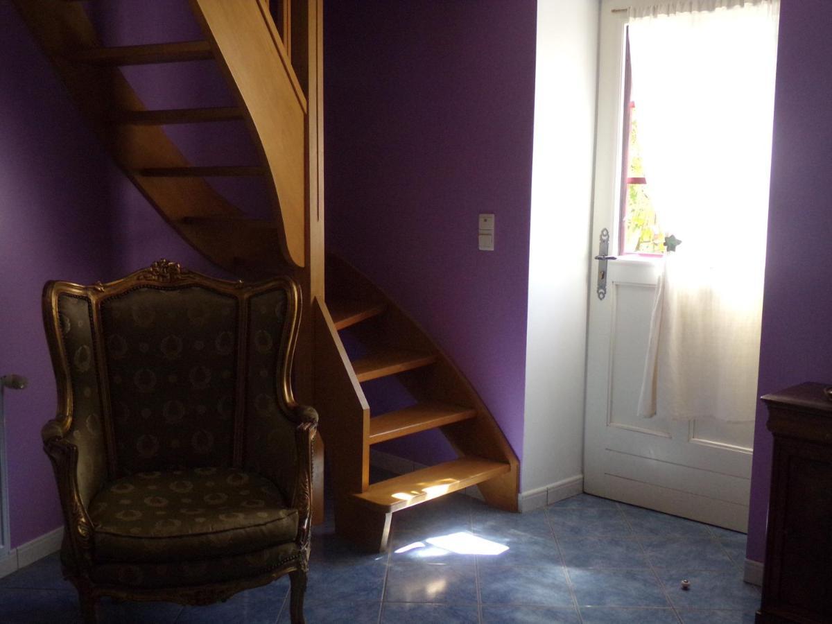 Chambres Et Table D'Hotes, Maisonnettes Individuelles Dans Propriete Privee Vézinnes Kültér fotó